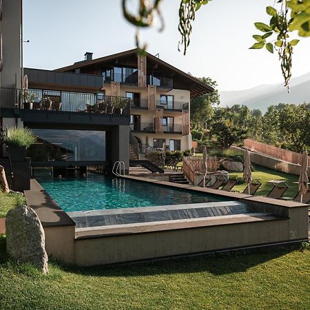 Maraias - Luxury Suites & Apartments Burgusio Esterno foto