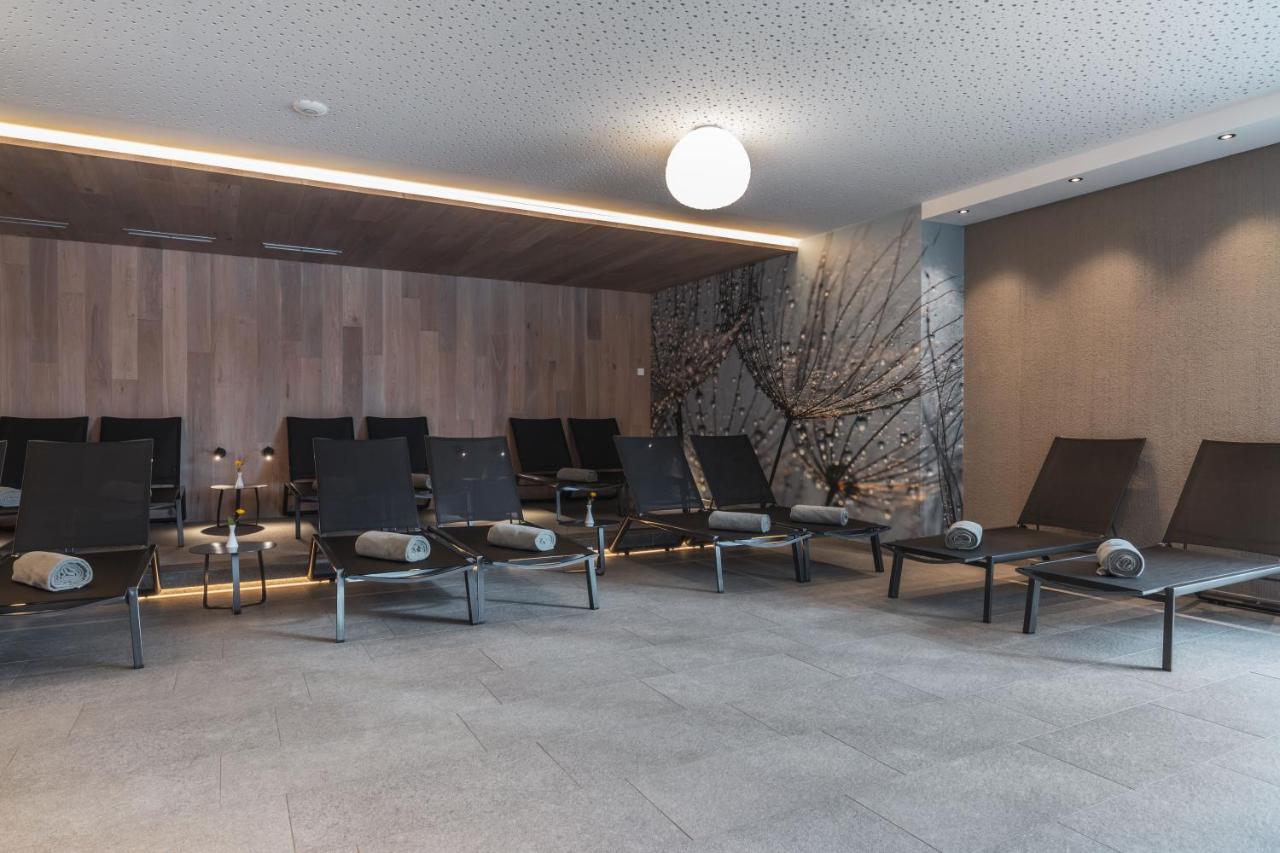 Maraias - Luxury Suites & Apartments Burgusio Esterno foto