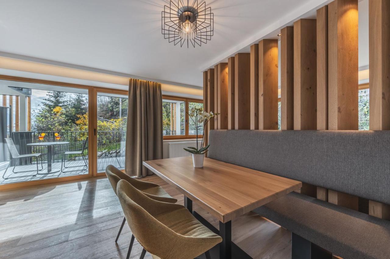 Maraias - Luxury Suites & Apartments Burgusio Esterno foto