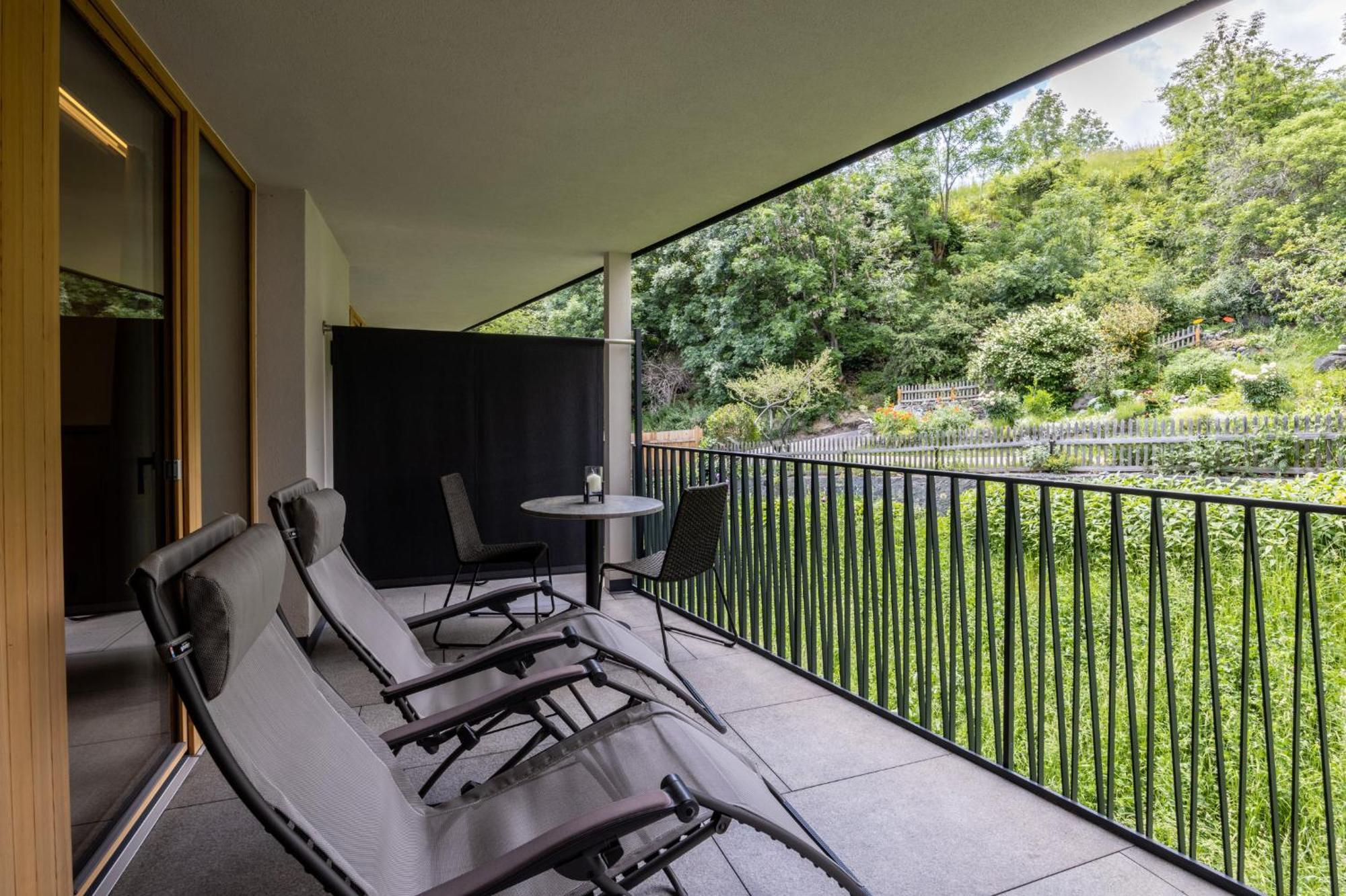 Maraias - Luxury Suites & Apartments Burgusio Esterno foto