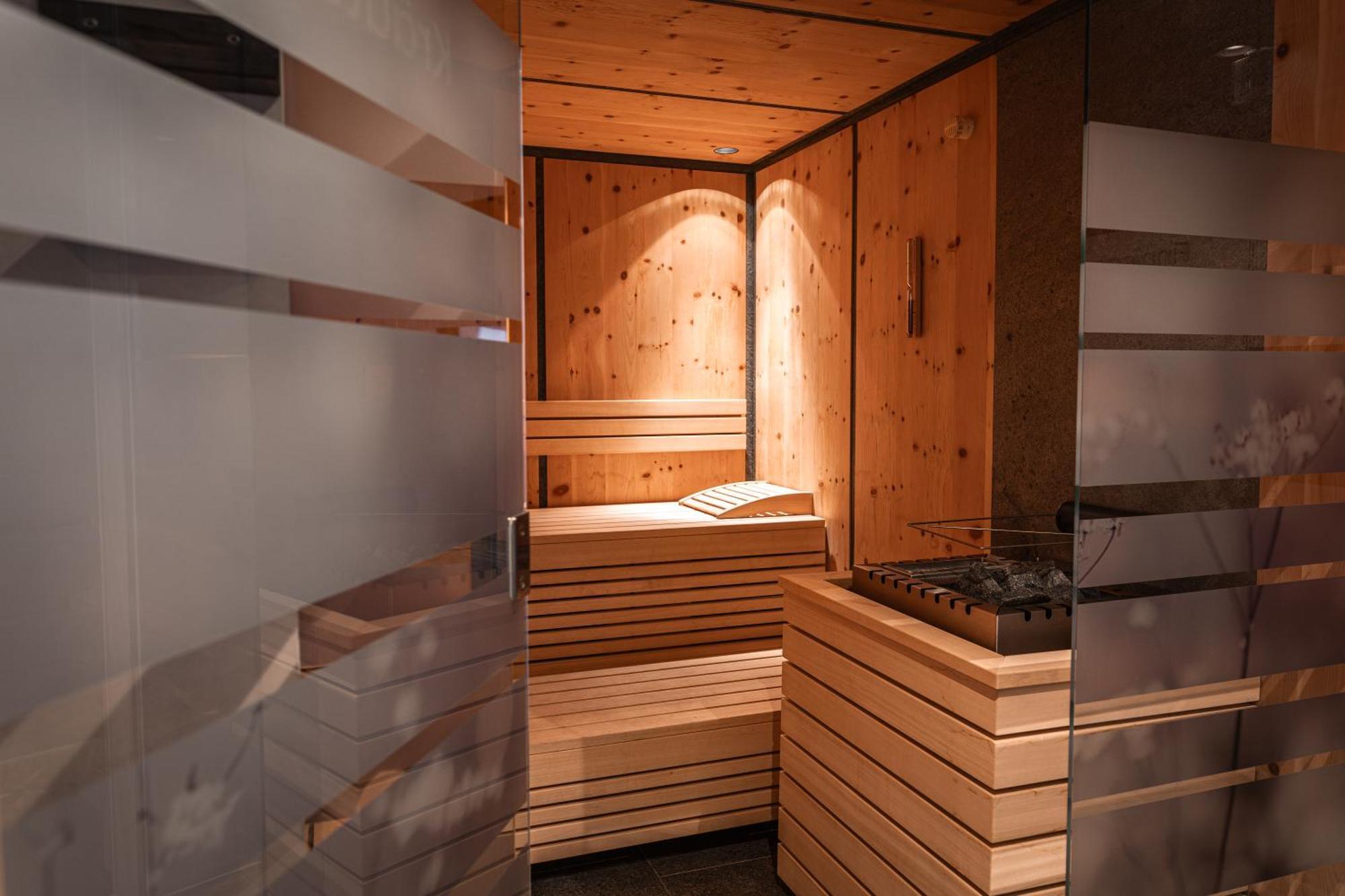 Maraias - Luxury Suites & Apartments Burgusio Esterno foto