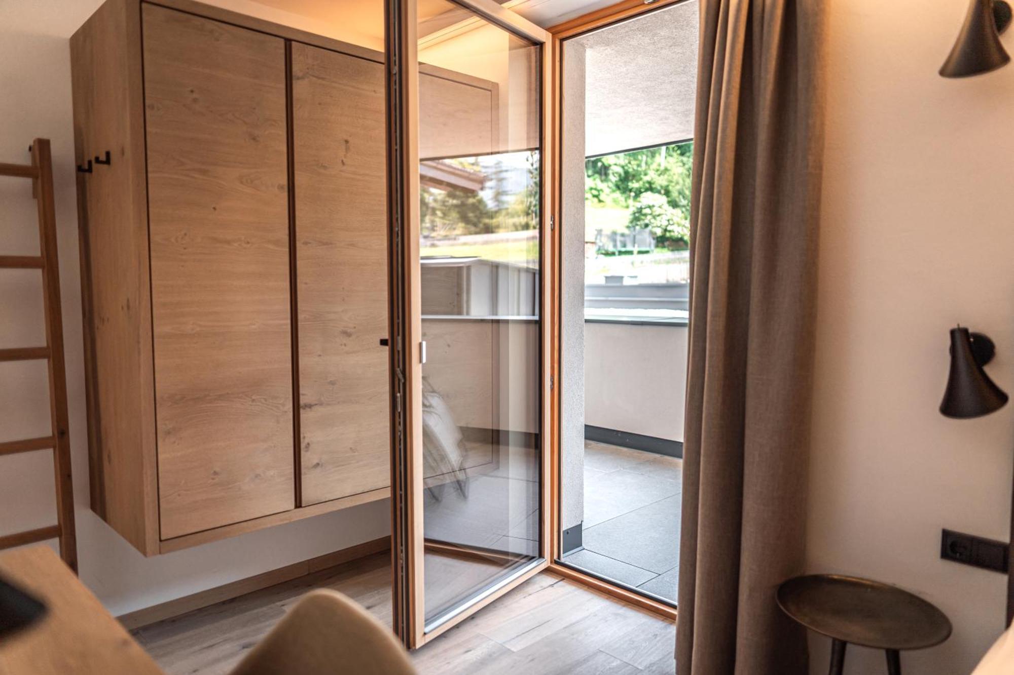 Maraias - Luxury Suites & Apartments Burgusio Esterno foto
