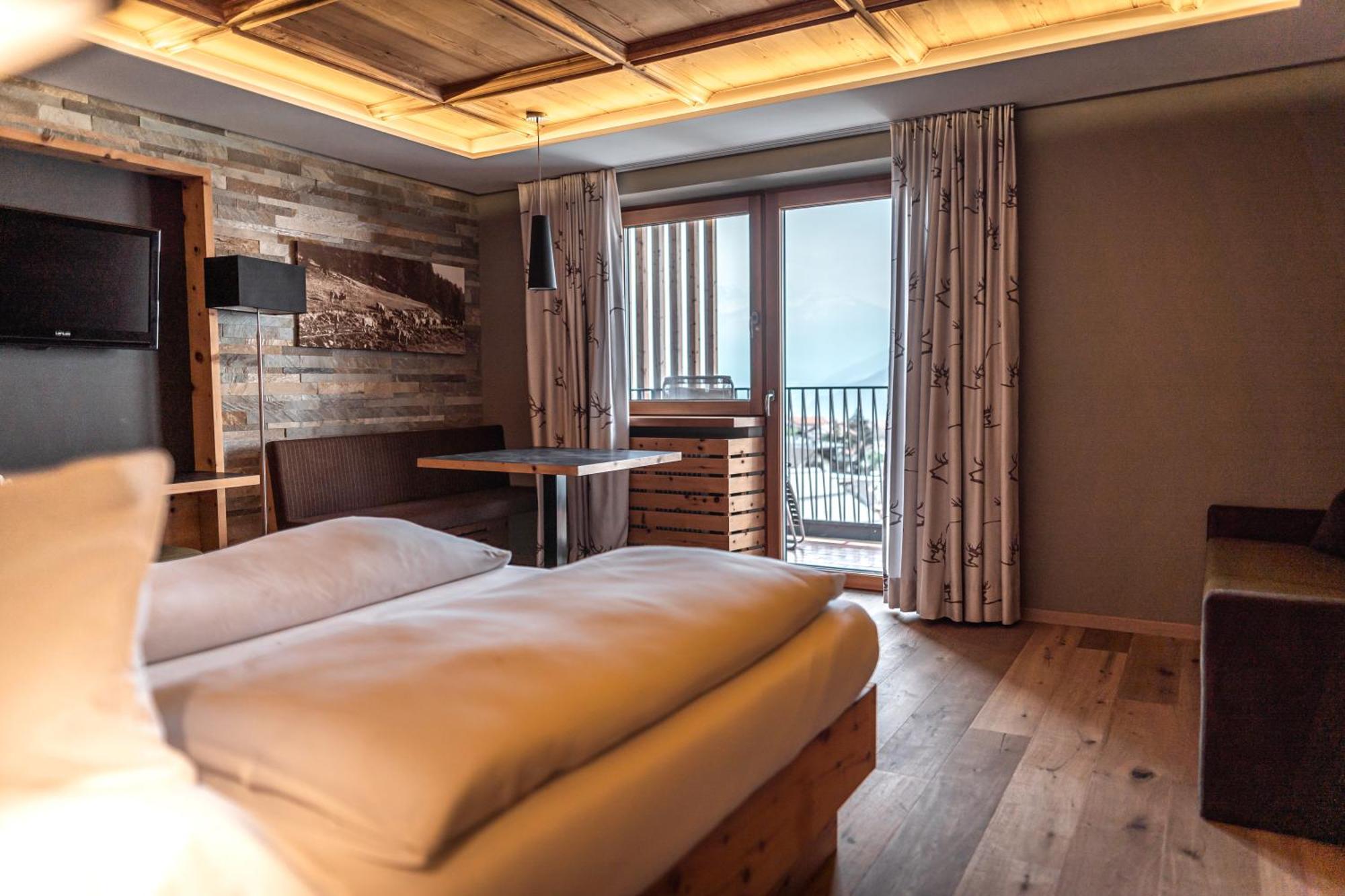Maraias - Luxury Suites & Apartments Burgusio Esterno foto