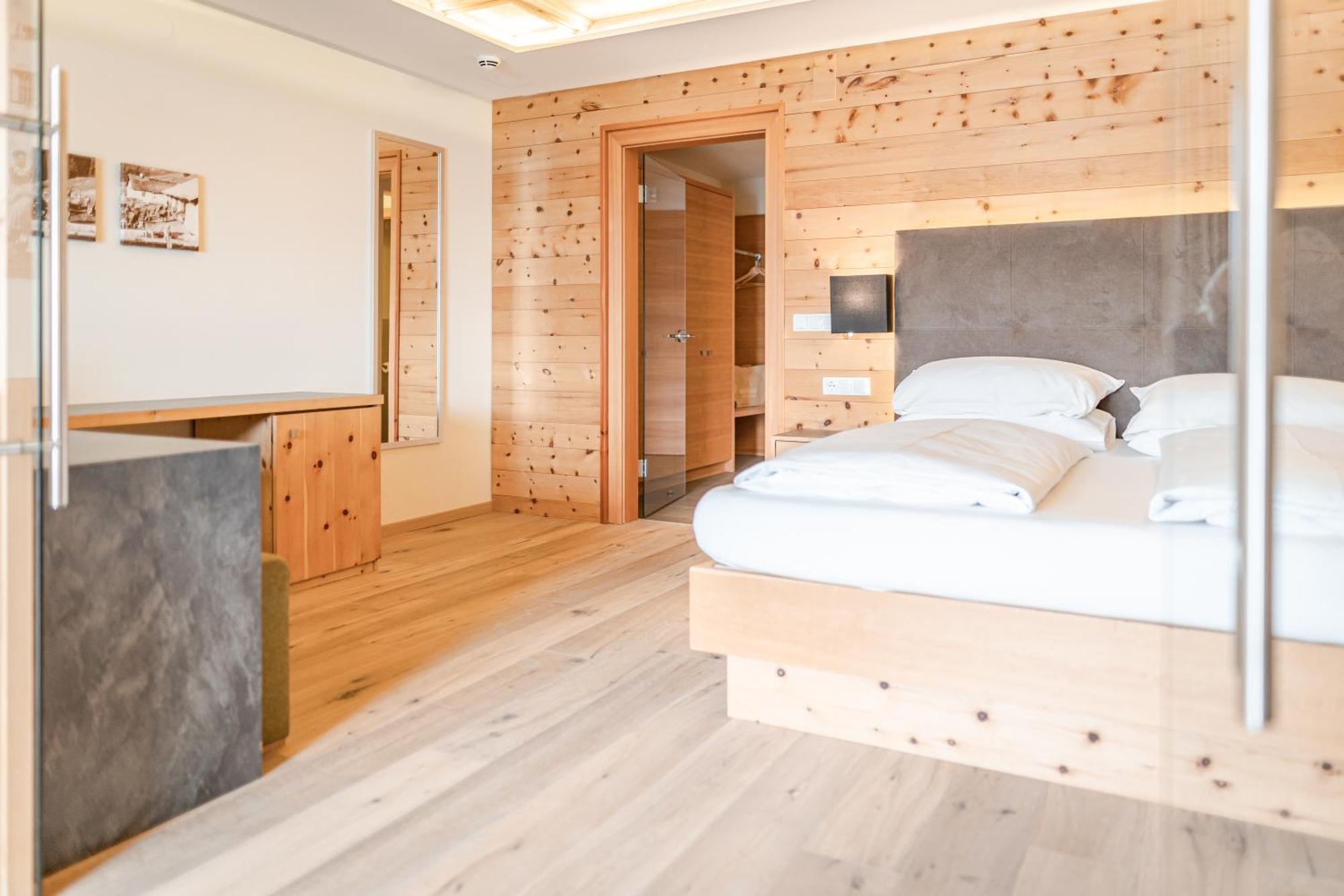 Maraias - Luxury Suites & Apartments Burgusio Esterno foto
